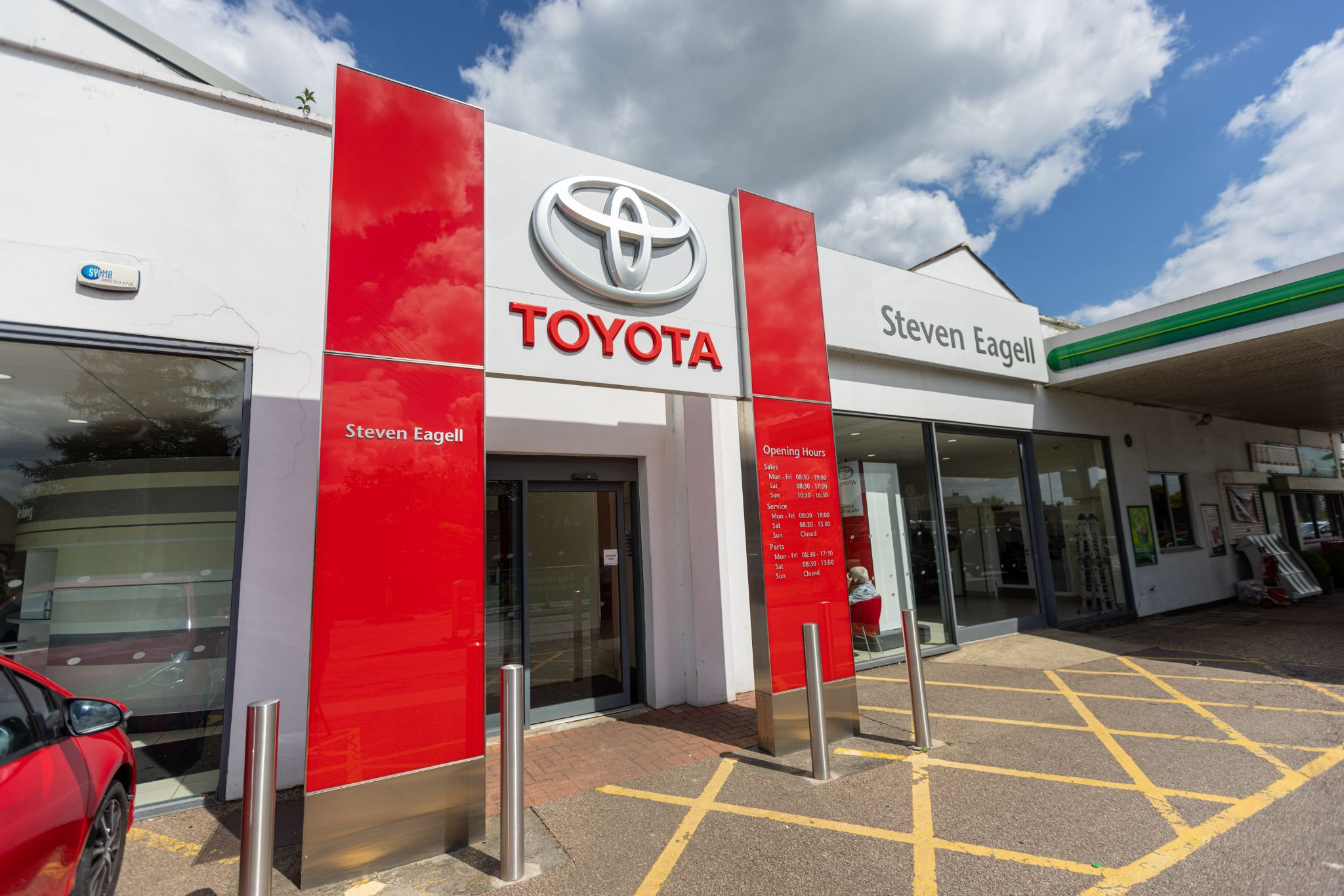 Steven Eagell Toyota Bedford | Car dealership in Bedford | Autotrader